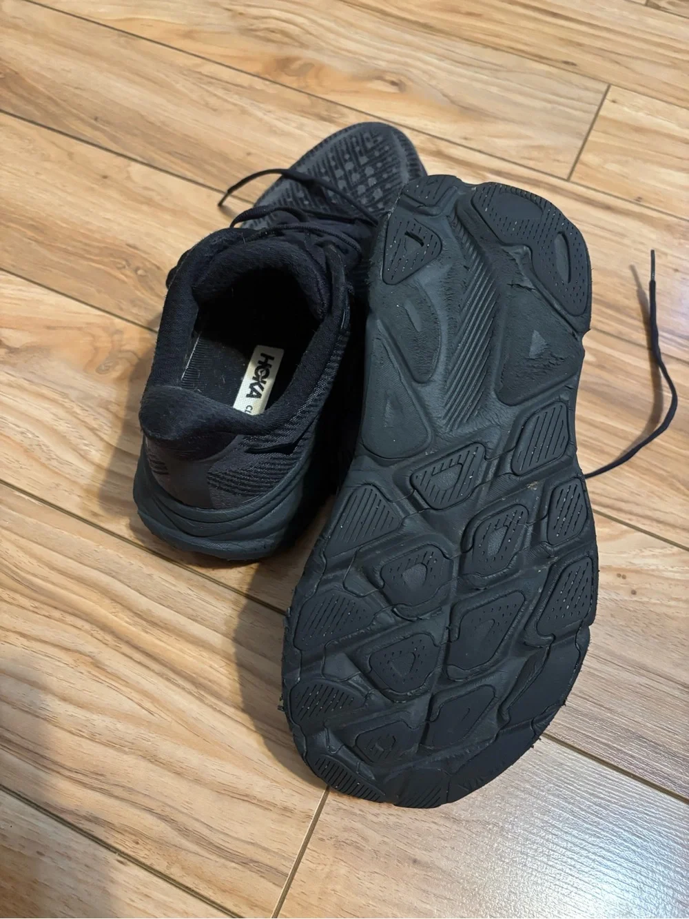 Hoka clifton size
